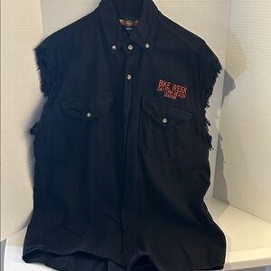 Men’s Black Button down cut off sleeve shirt M.